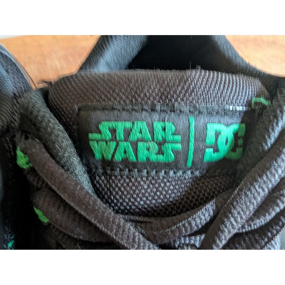 DC Shoes x Star Wars Versatile Luke Skywalker Black Green Skate Shoes ADYS200071